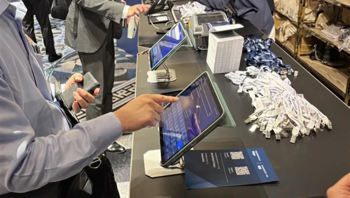 Rent iPad Mini with Event-Ready Setup